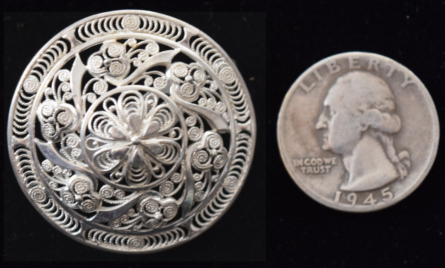 Vintage, delicate, filigreed, sterling silver pin