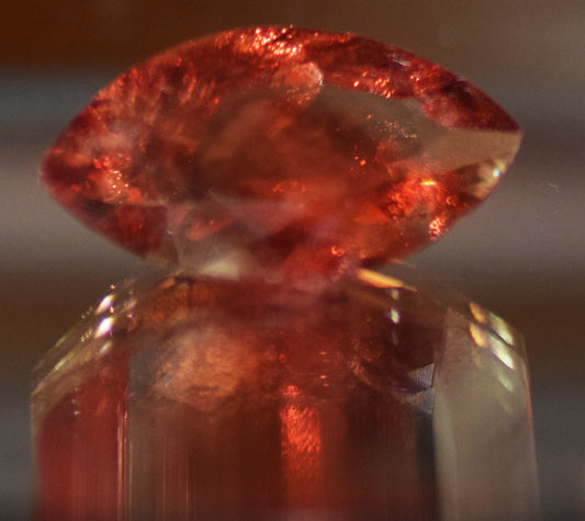 HUGE, VIVID, 7.88 carat Oregon Sunstone - the Oregon state gem!