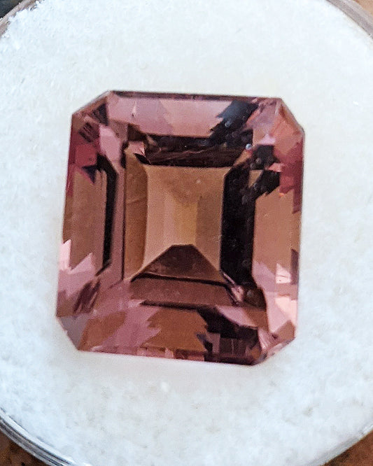 Deep peachy 9.9 carat Morganite gemstone from Brazil!