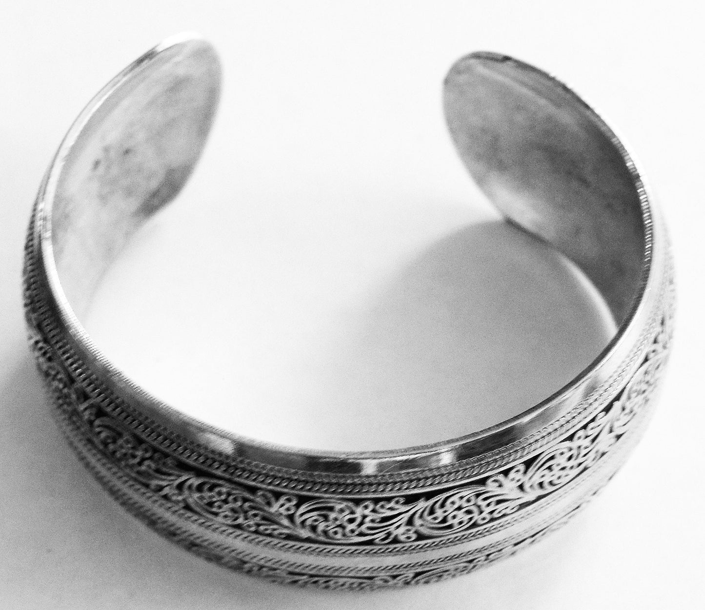 Vintage, heavy gauge Sterling Silver decorated cuff bracelet