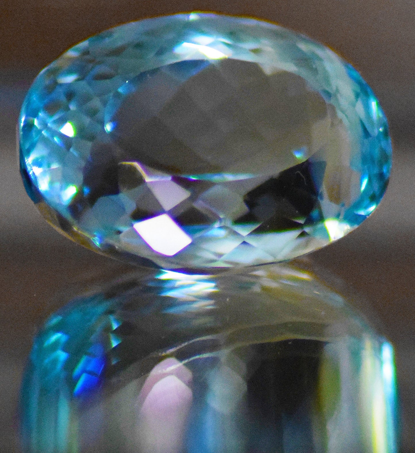 ENORMOUS 15.97 carat, deep blue natural, unheated, Brazilian Aquamarine gem!